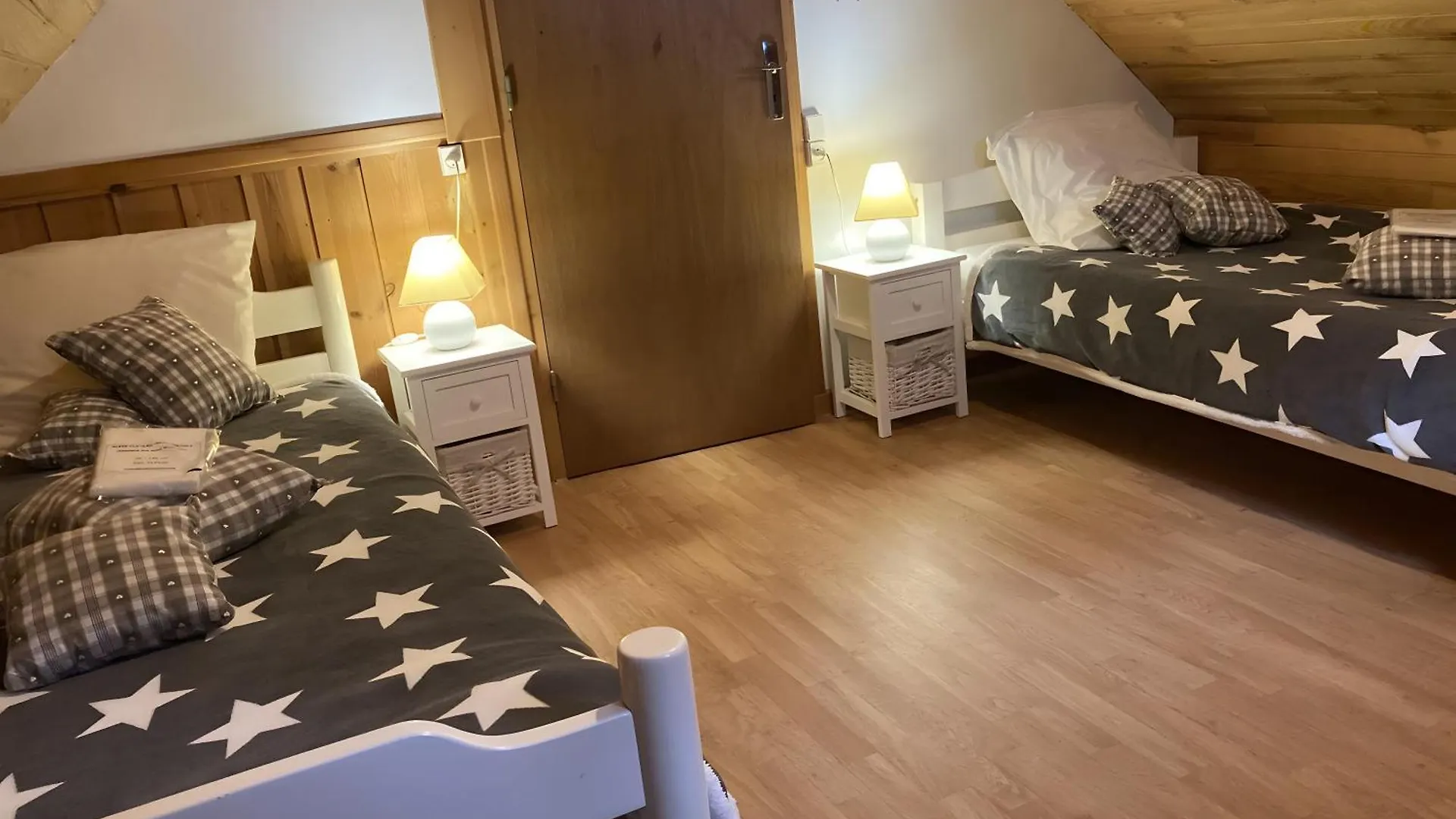 Chalet Les Sonnailles Mont-Dore 0*,  France